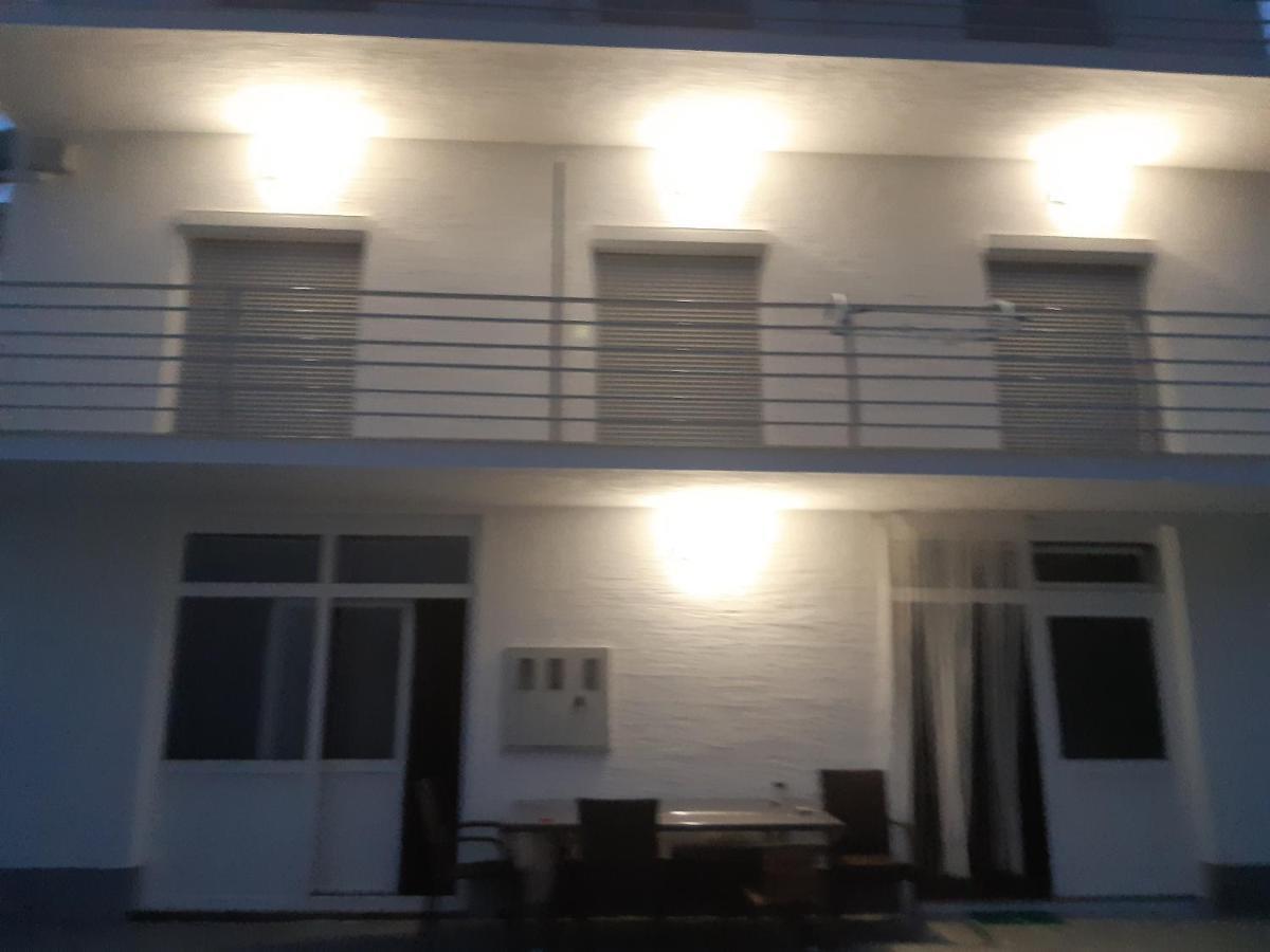 Apartmani Frano Vodice Exterior photo
