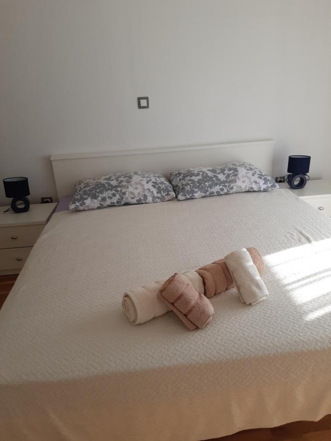 Apartmani Frano Vodice Exterior photo