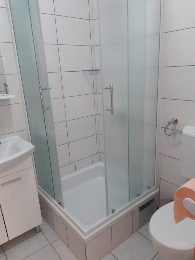 Apartmani Frano Vodice Exterior photo